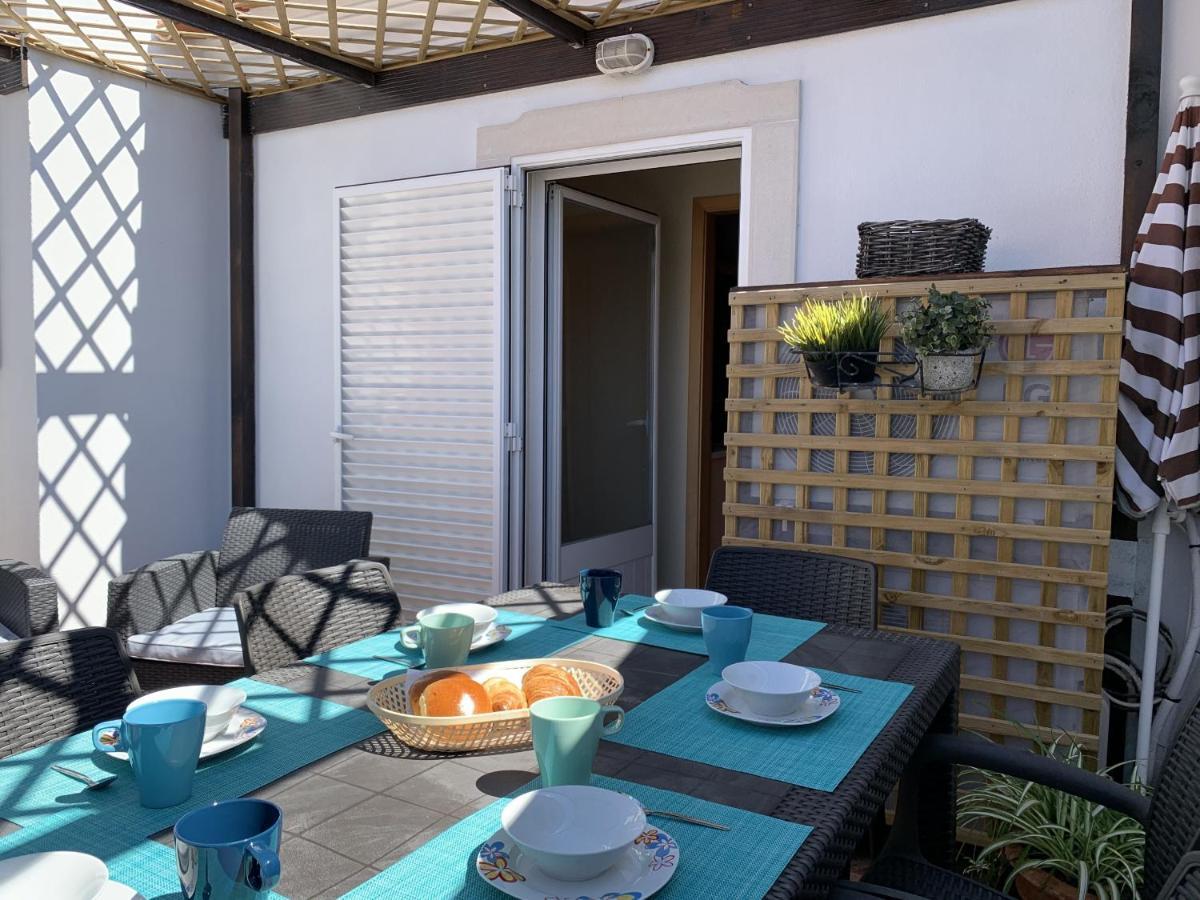 Duplex Apartment With Terrace In Cascais Downtown Esterno foto